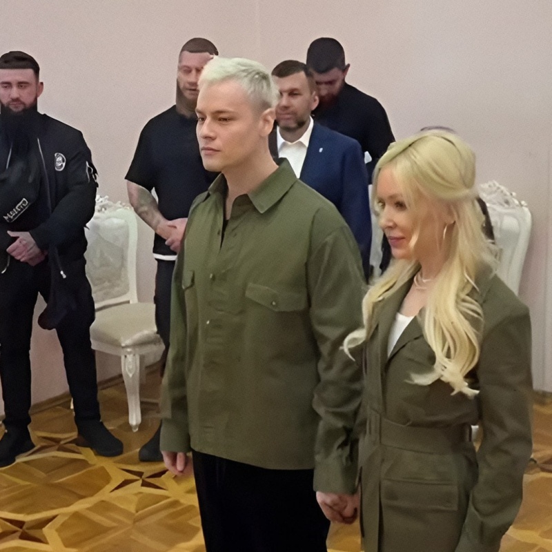    Депутат Останина осудила свадьбу Дронова с Мизулиной в Донецке, обвинила в распиле бюджета и раскритиковала Пушилина