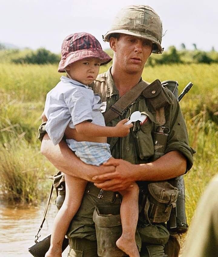 Американец и ребенок