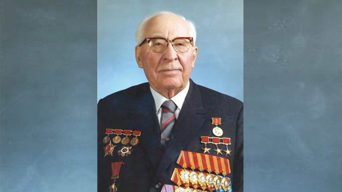 Ефим Павлович Славский
