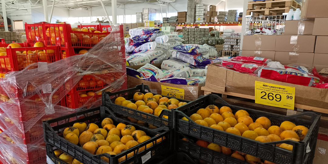 «Светофор» завалили очередными продуктовыми новинками и товарами для дома.