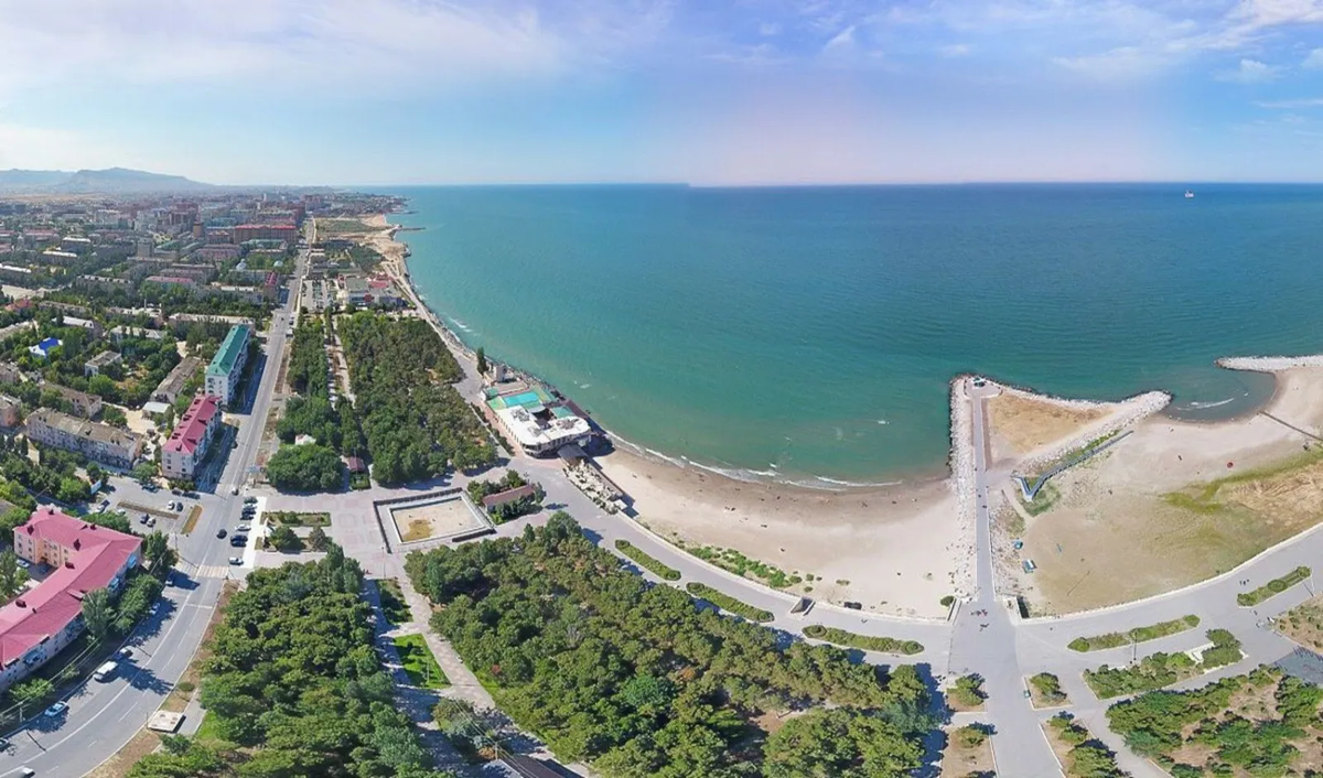 Каспийск. Фото с сайта https://teplonpro.ru/v-gorode-kaspiyske-respublika-dagestan