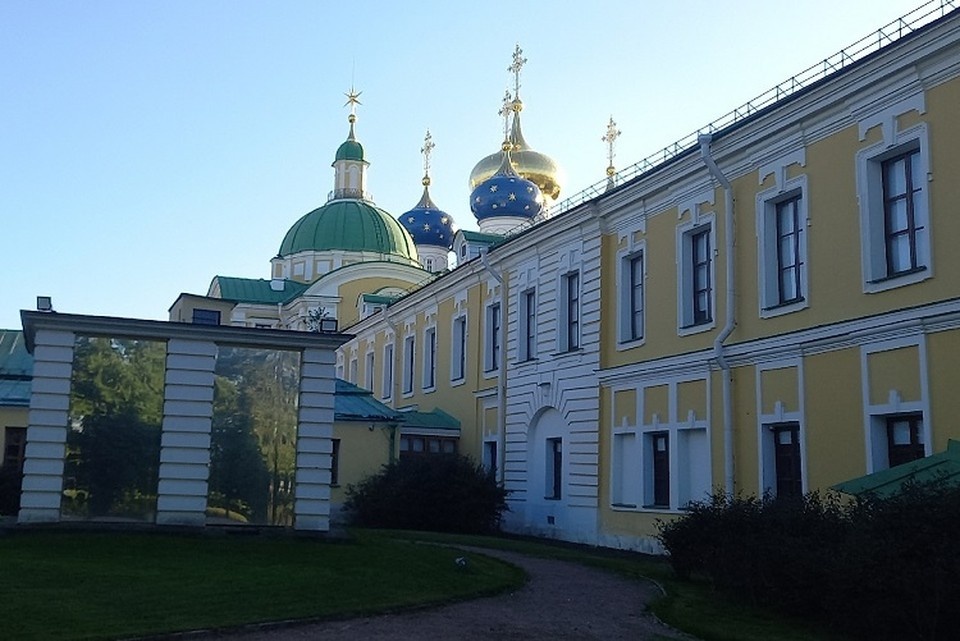    Дворцовая площадь. Фото: Юлии КРУТОВОЙ