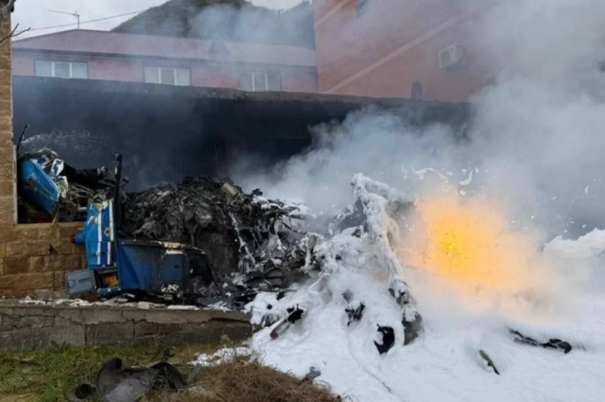    ЦУР: на борту упавшего в Дагестане вертолета туристов не было