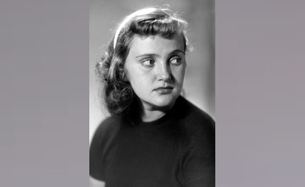 Софья Зайкова