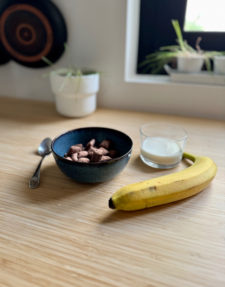 Завтрак. Быстрый завтрак и банан