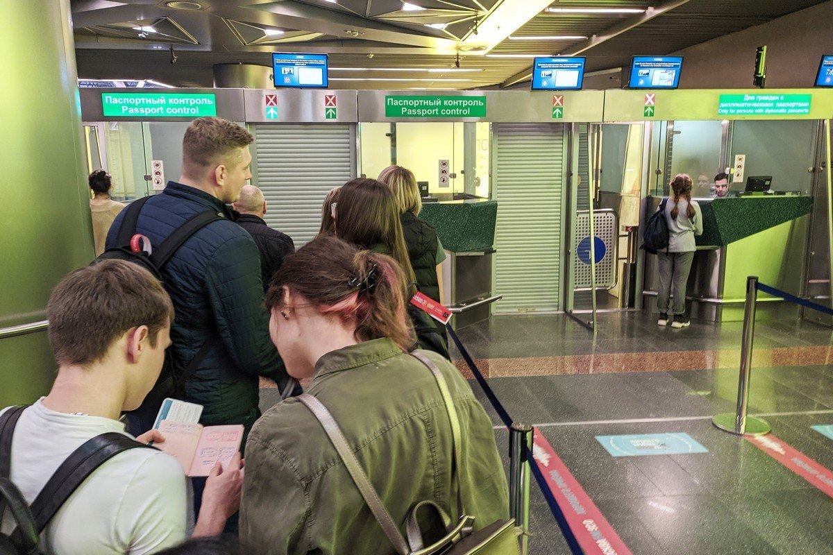 Фото с сайта https://liter.kz/s-11-aprelia-snimut-vse-zaprety-po-peresecheniiu-sukhoputnoi-granitsy-kazakhstana-1649586383/