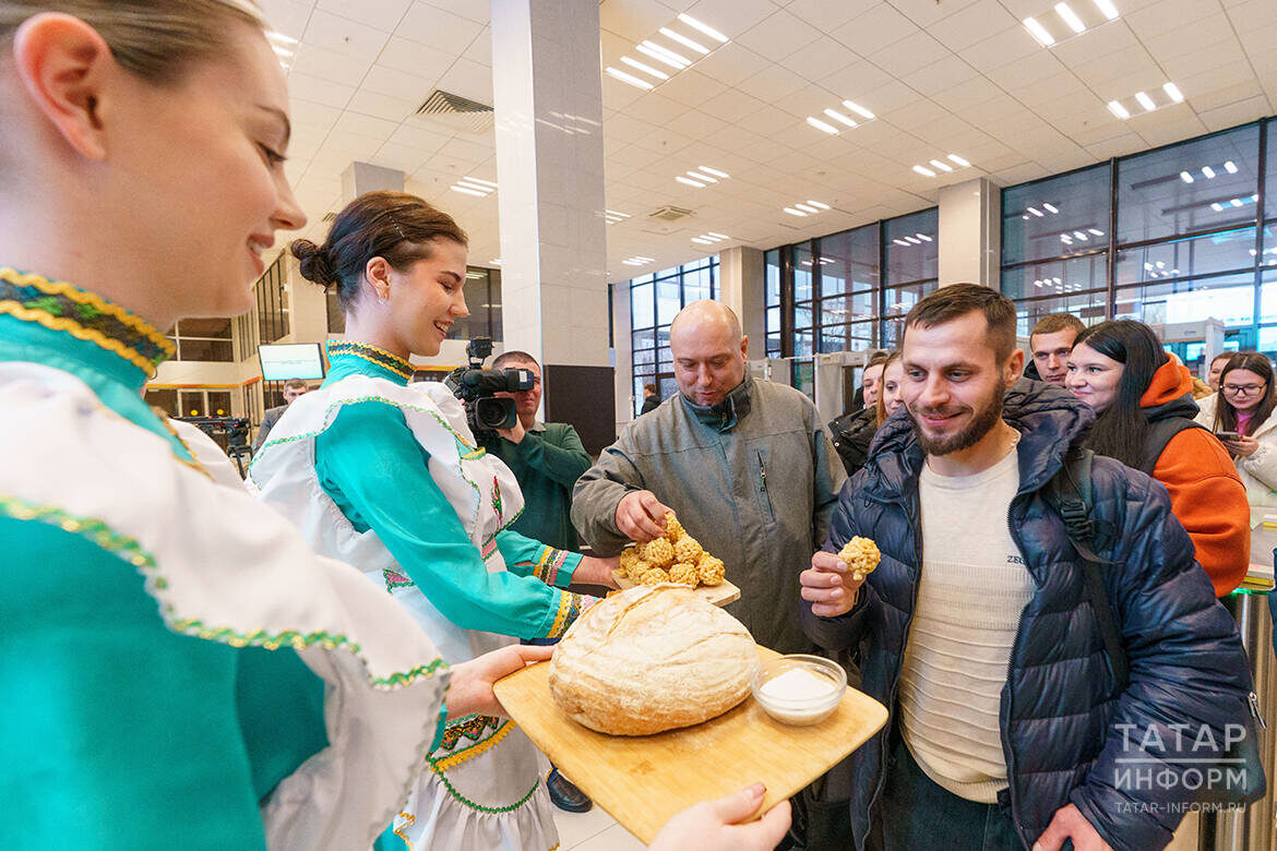 В Казани стартовал форум для молодежи Татарстана и ЛНР «Мост единства». Для участия в нем приехали 40 участниковФото: © Салават Камалетдинов / «Татар-информ»
