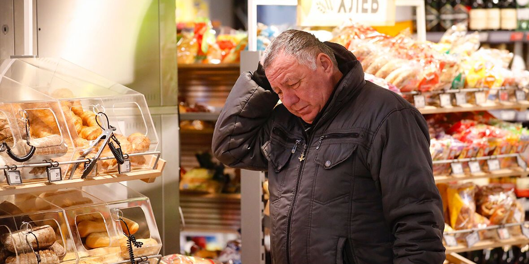 Начальник ест мясо, а я капусту: почему ты лично не чувствуешь этого "рекордного" роста зарплат?