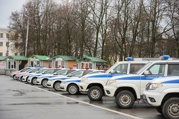    Губернатор передал кировским полицейским новую мототехнику