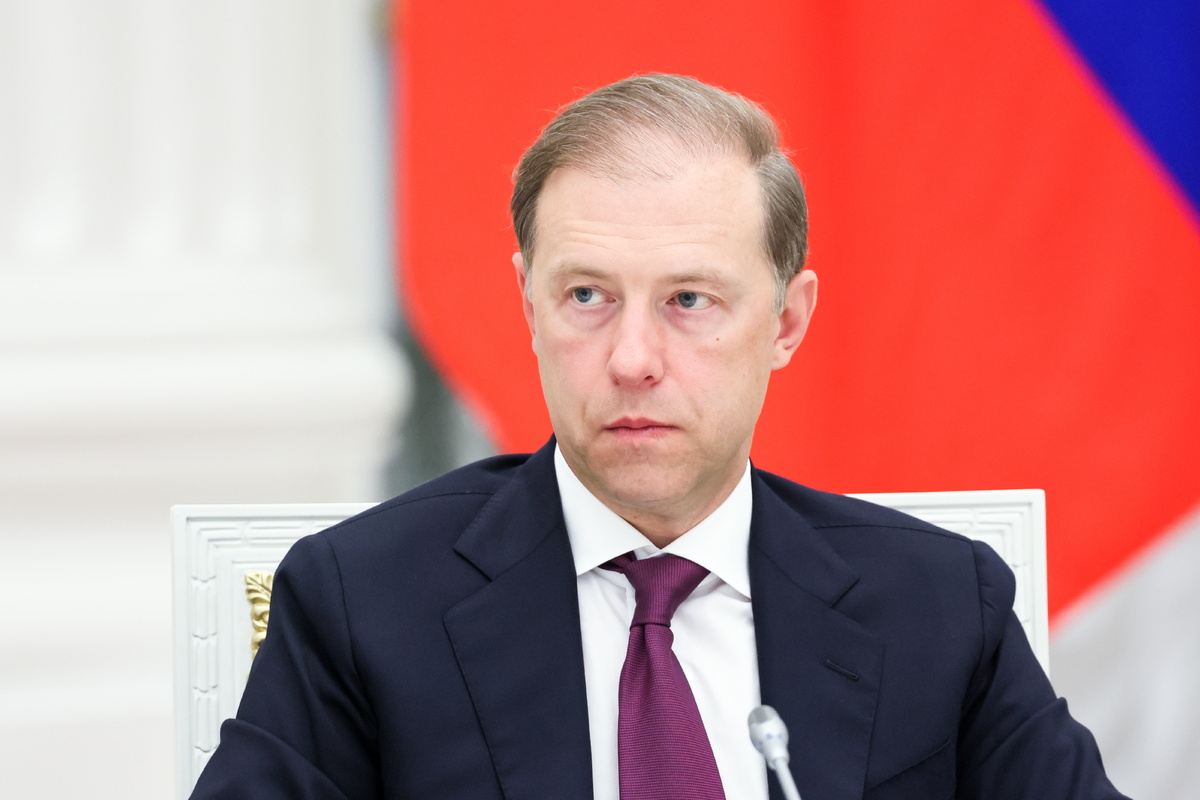    Первый зампред правительства РФ Денис Мантуров  Сергей Савостьянов/ТАСС