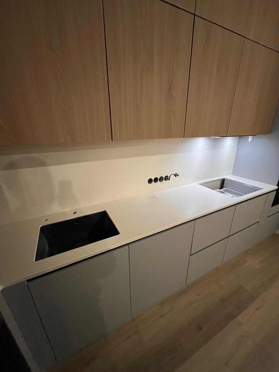 акриловый камень