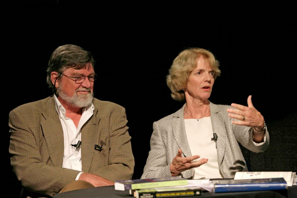 Пол и Патриция Черчленд, философы, сторонники идеи того, что обыденные понятия вроде "вера", "желание", "боль", "любовь", "сознание" являются частью так называемой народной психологии — интуитивной, но научно необоснованной теории, которую люди используют для объяснения поведения. Женаты, что иронично.