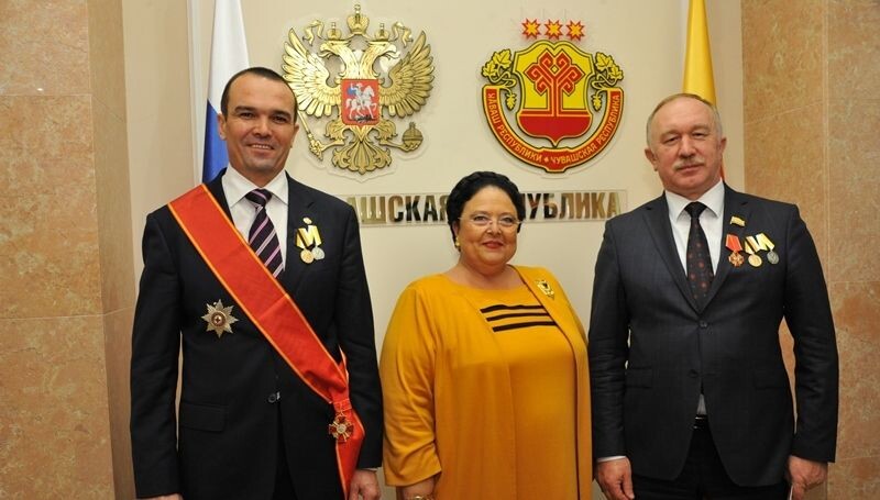 Высшие чиновники Чувашии в 2013 получили дворянство...