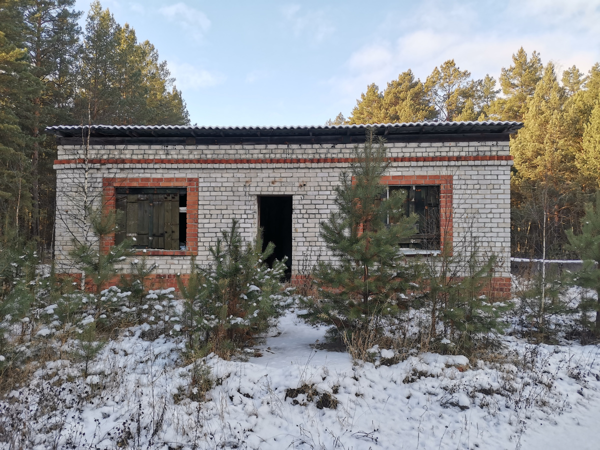 КПП при въезде.