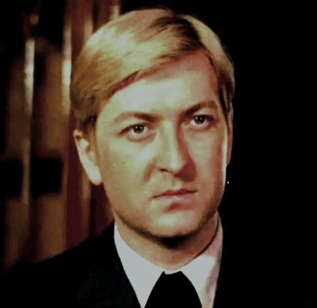 Робот-мегаломан Калдер - актер Збигнев Лесень