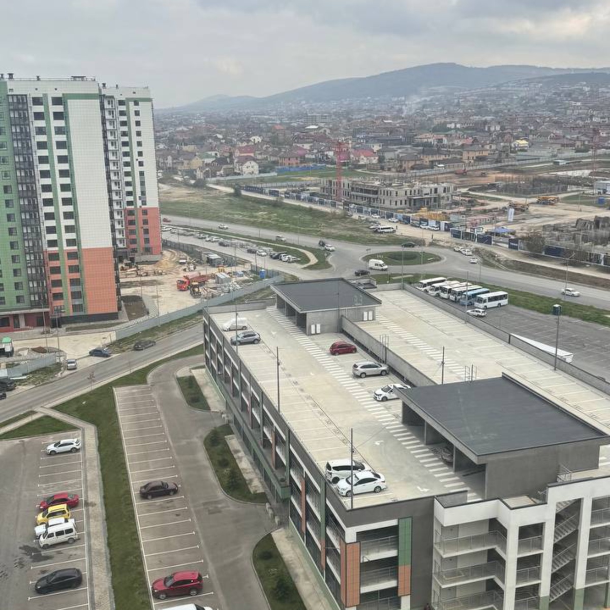 Это микрорайон Горкиппия и вид на Супсех