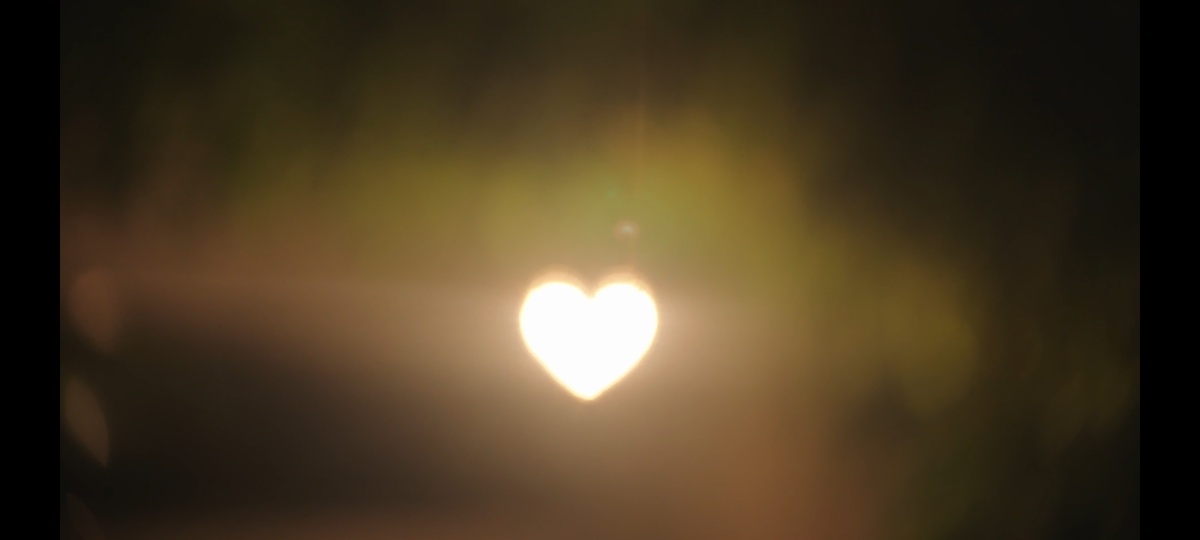 Кадр из дорамы "Во-первых, ради любви".