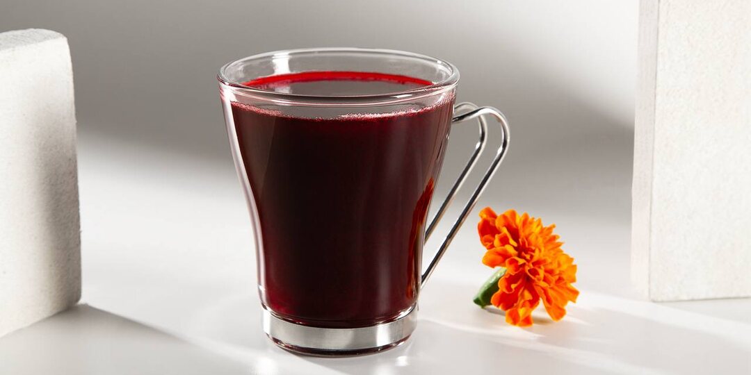 Делимся рецептом сборного чая «Рябиновый глинтвейн» на случай пасмурных и холодных дней 🌥️