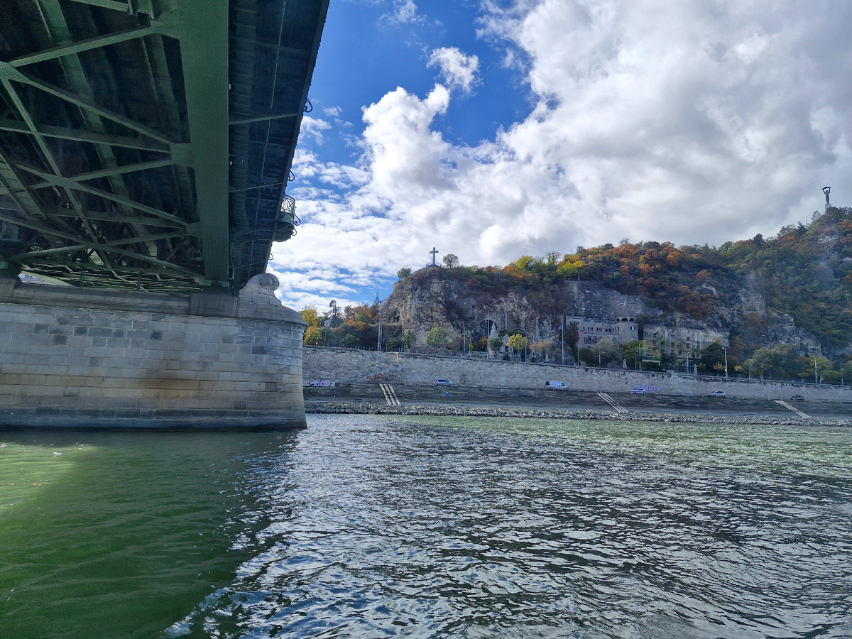 Церковь паолинов в\на горе Геллерт
