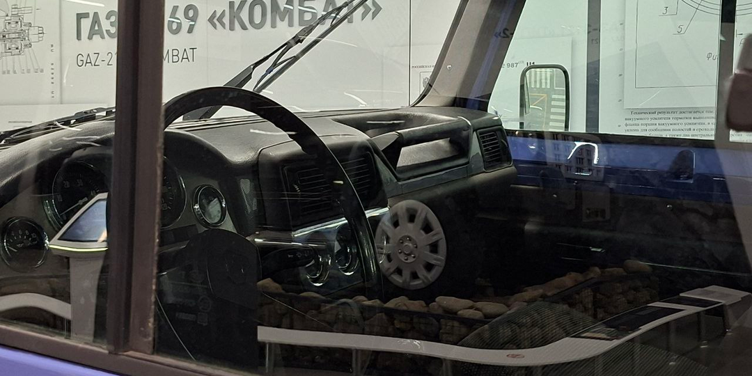 Внедорожник ГАЗ-3120 «Комбат» - современная версия ГАЗ-69 с турбодизелем. Почему мы не видим его на дорогах?