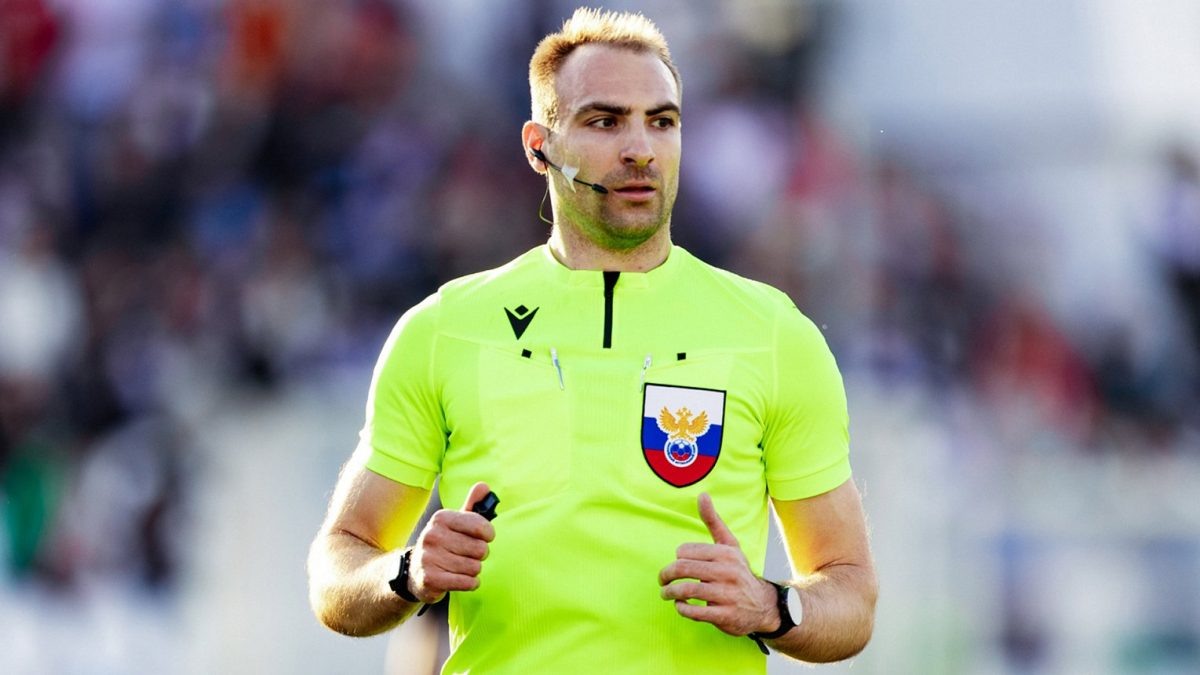    В этом сезоне при судействе Антона Фролова ФК \