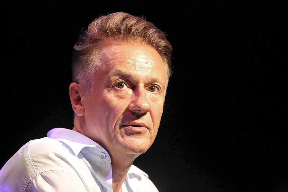    Олег Меньшиков Борис КУДРЯВОВ