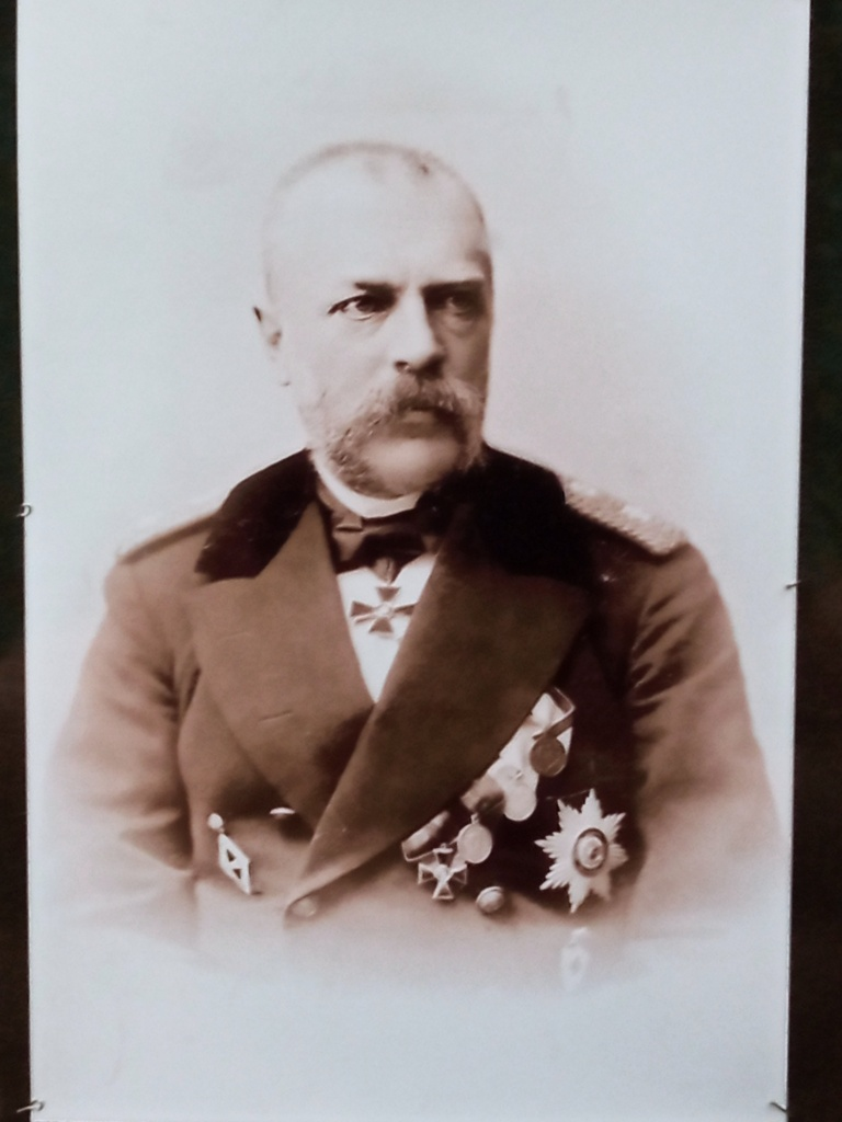 Уфимский губернатор Богданович