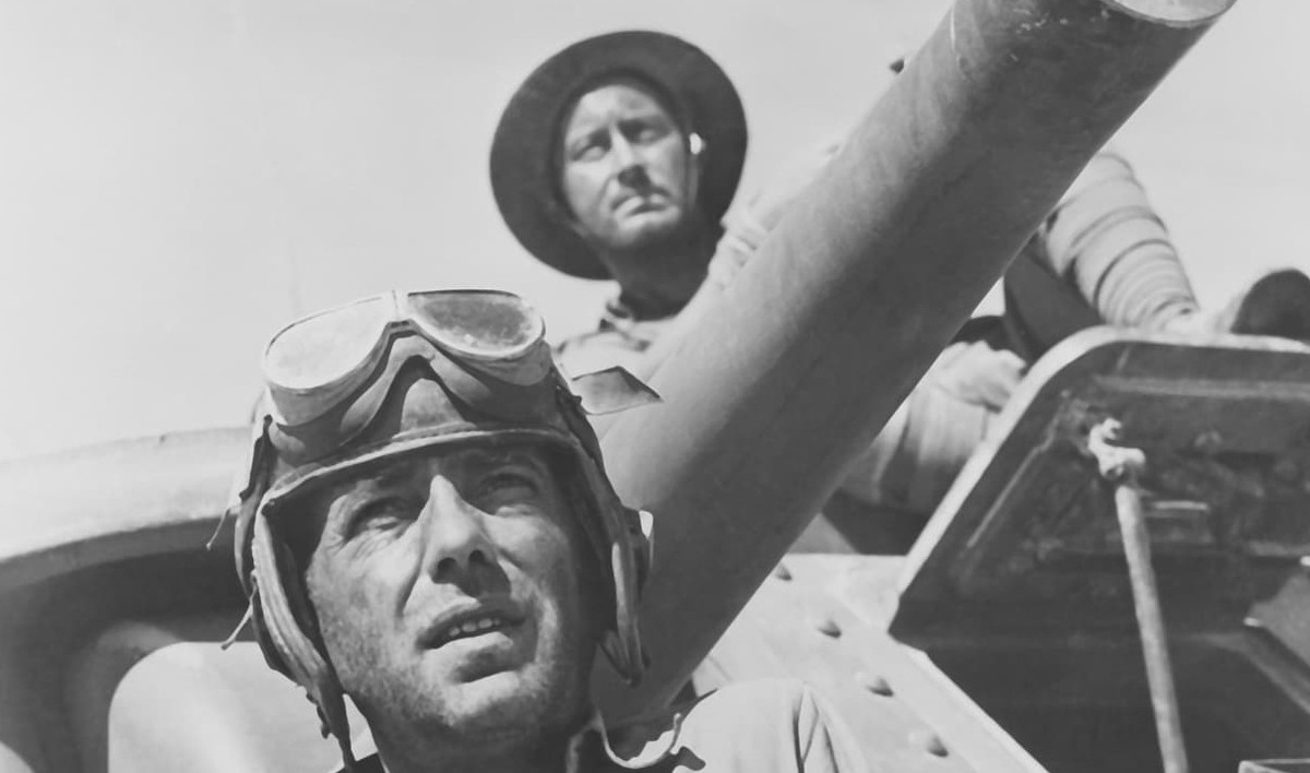 Кадр из фильма «Сахара» (Sahara, 1943)