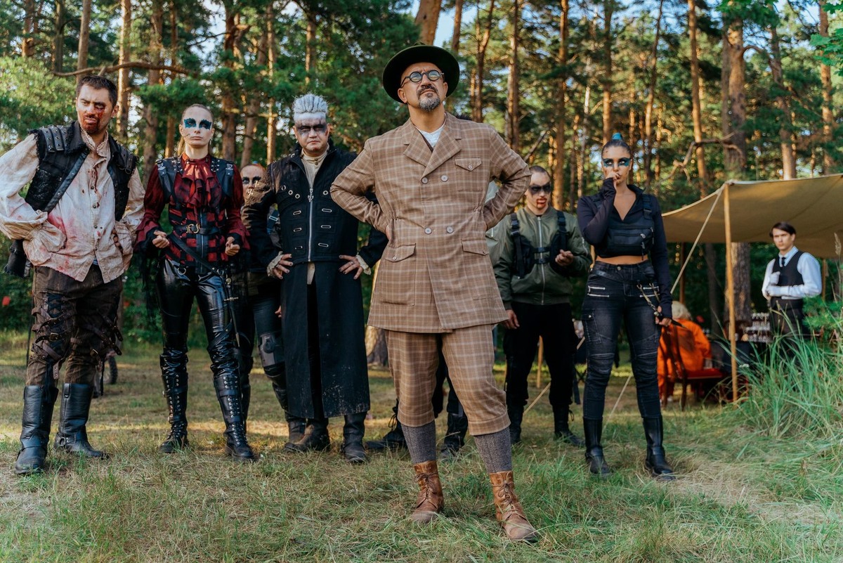 Фото со съёмок третьего сезона сериала «Вампиры средней полосы» – START, 2025