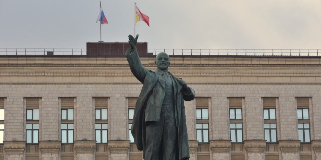 14 тонн бронзы: главному воронежскому памятнику Ленину исполнилось 85 лет