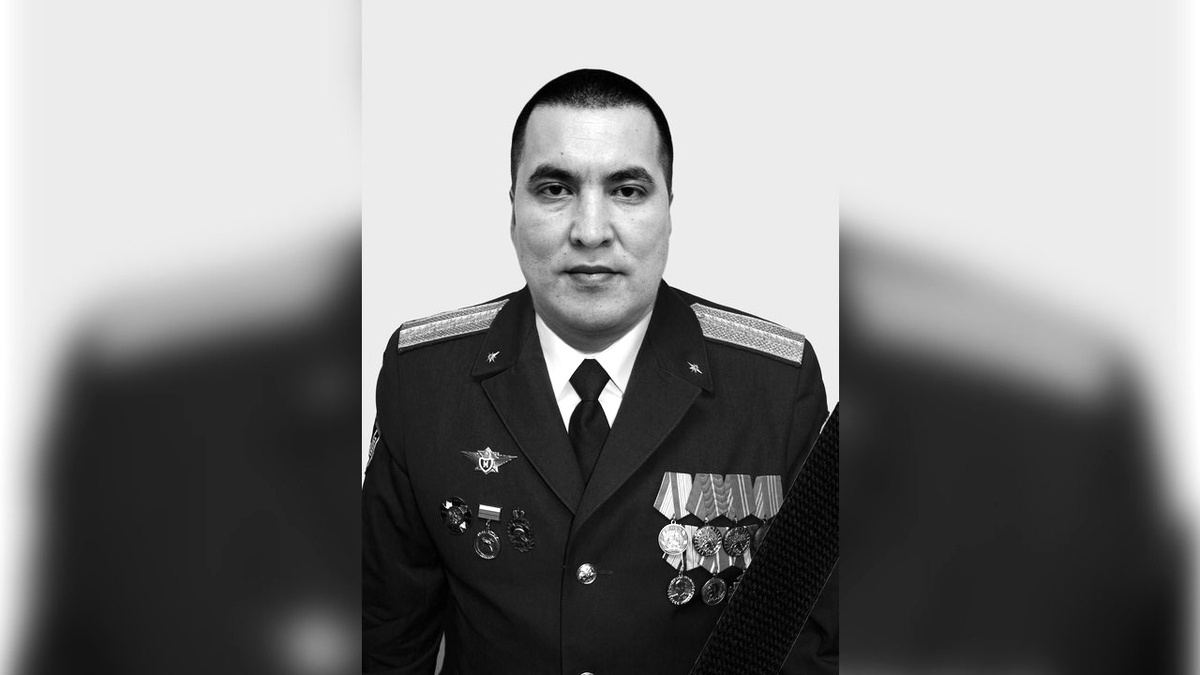    В Нижневартовске во время пожара погиб спасатель