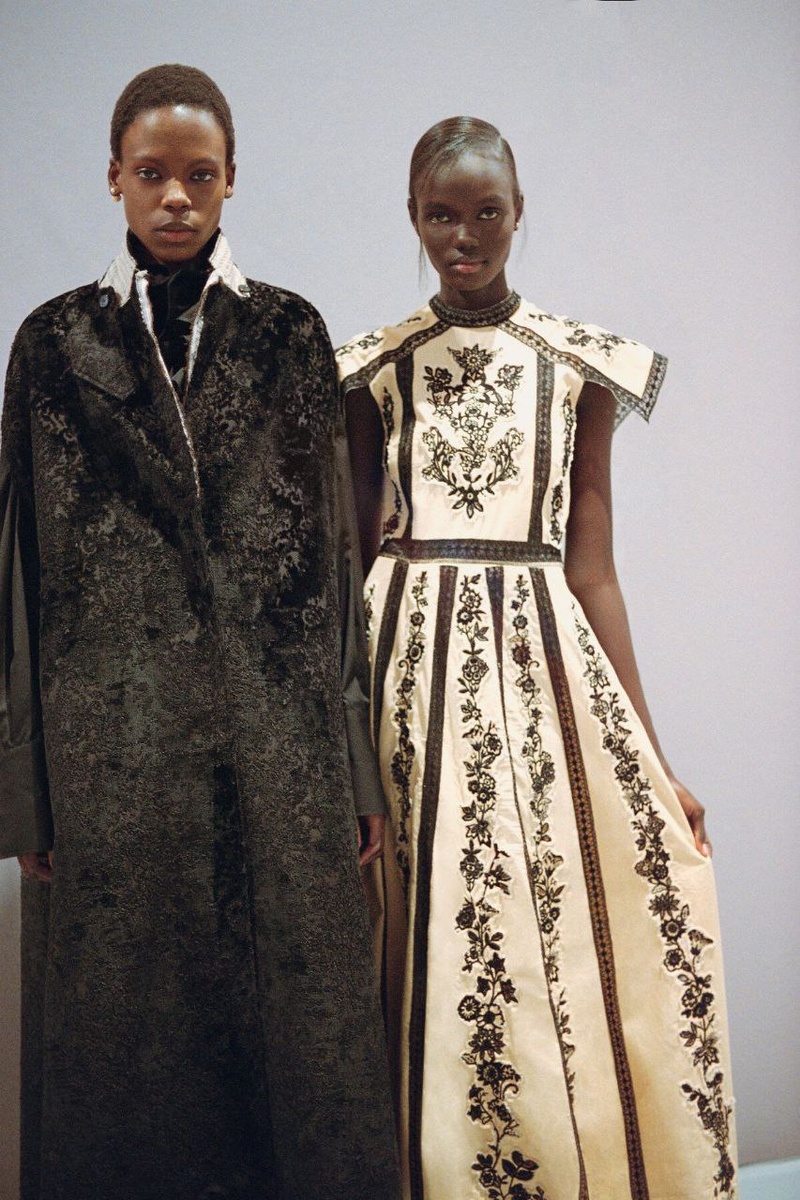 Фото с сата Dior.com