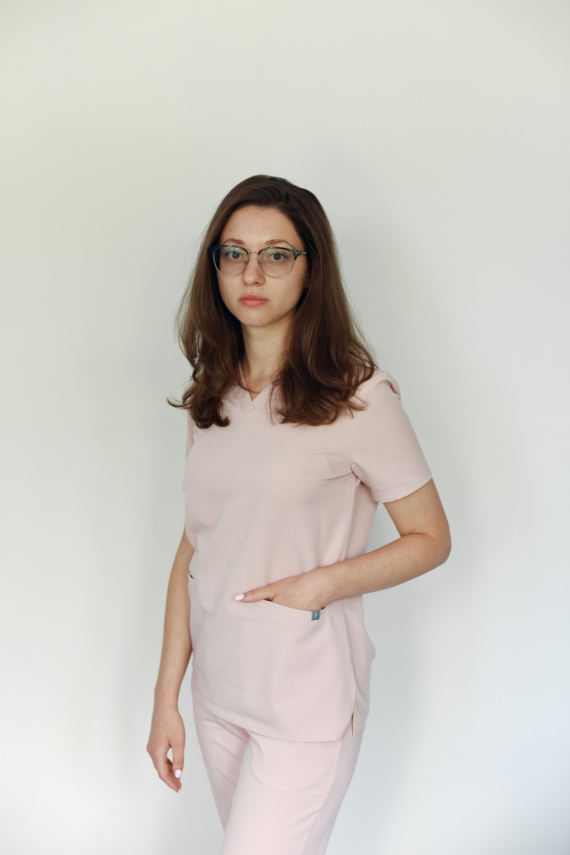 Фотография взята с сайта стоматологии Дмитрович Фэмили https://www.dmitrovich.ru/