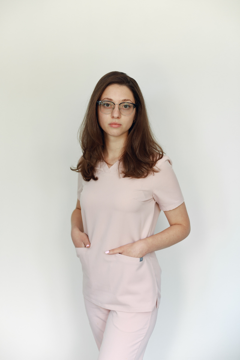 Фотография взята с сайта стоматологии Дмитрович Фэмили https://www.dmitrovich.ru/