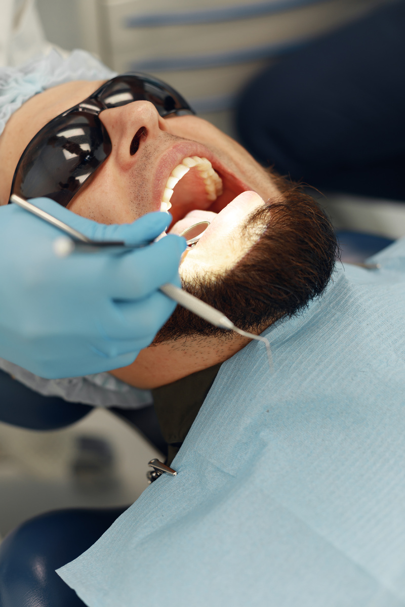 Фотография взята с сайта стоматологии Дмитрович Фэмили https://www.dmitrovich.ru/