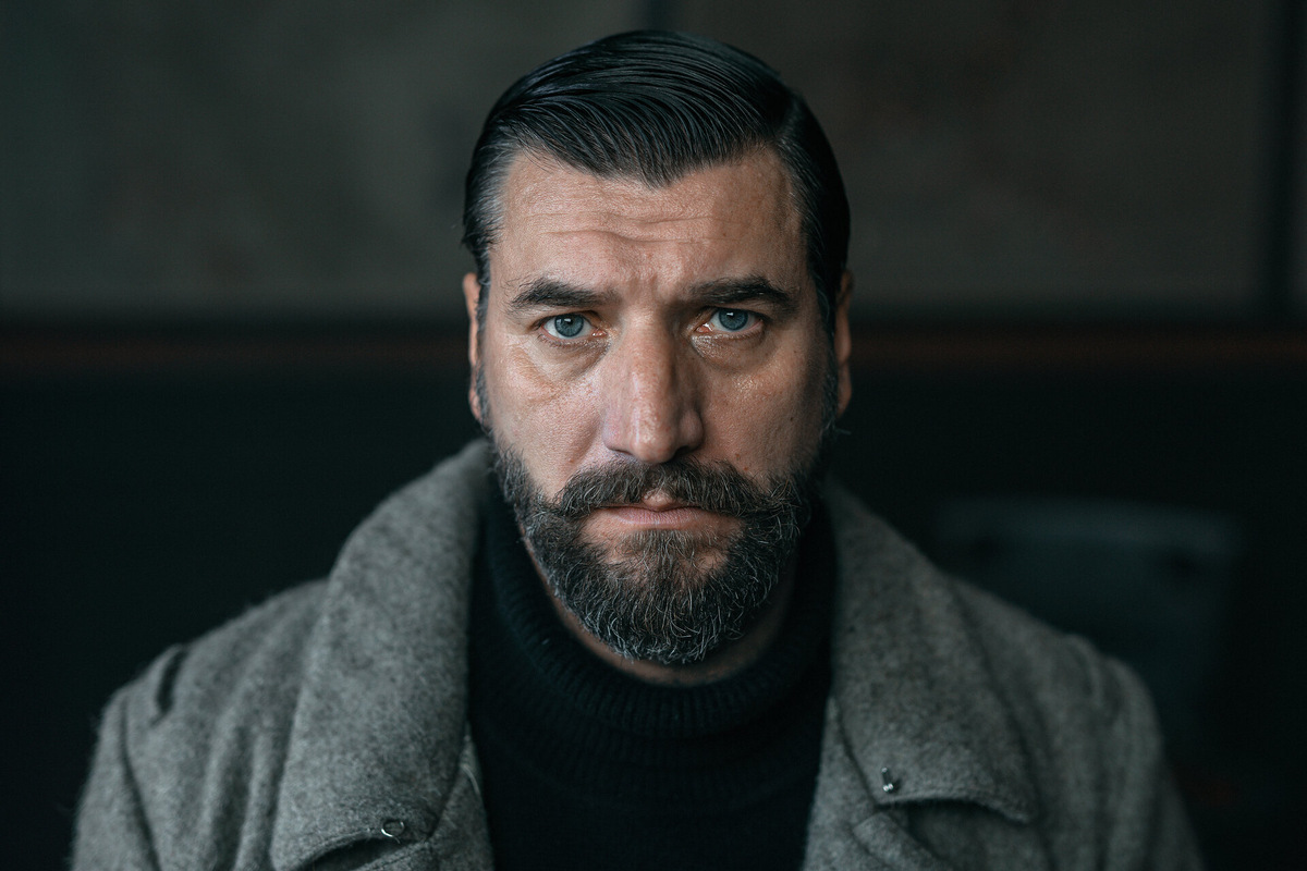 Главный герой сериала «Константинополь» - Сергей Нератов в эмиграции, (источник: kinopoisk.ru)