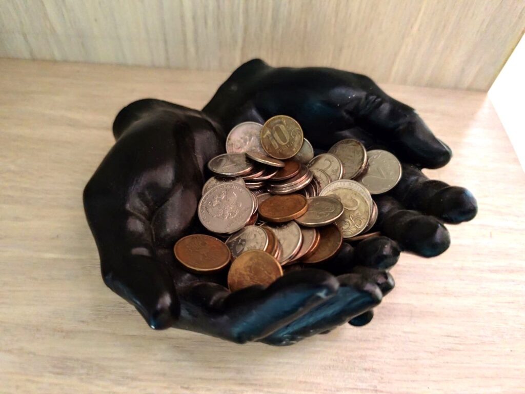    21% опрошенных считают, что деньги лучше стимулируют их в работе и придают вдохновения. Автор фото: Наталья Русинова