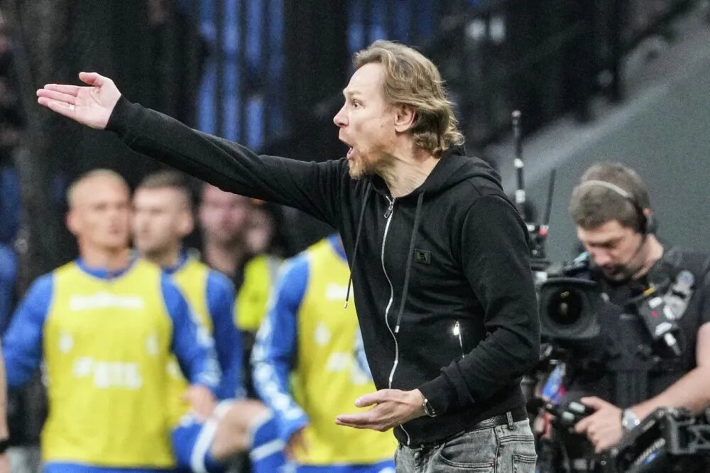 Главный тренер "Динамо" Валерий Карпин. Фото РИА Новости 