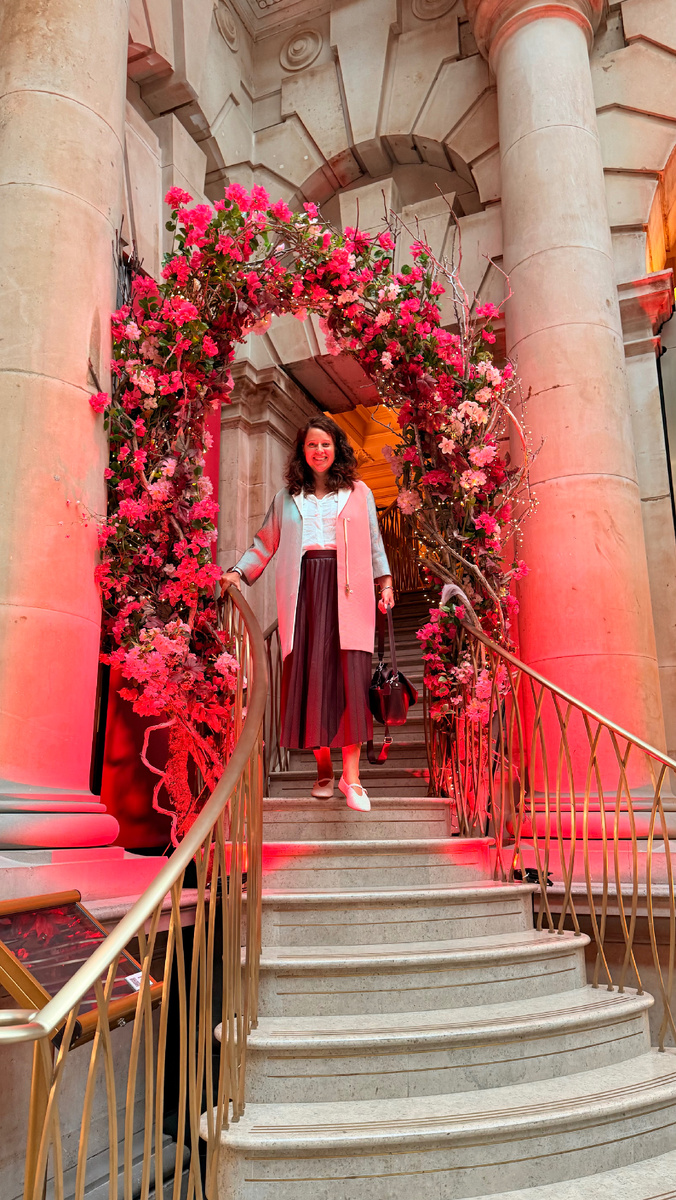 Мы все, прежде всего, люди и выходцы из пространства…