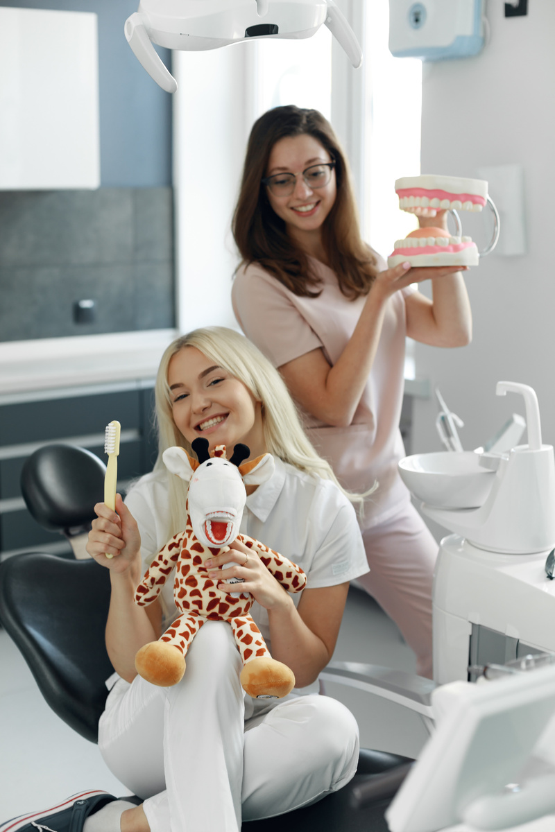 Фотография взята с сайта стоматологии Дмитрович Фэмили https://www.dmitrovich.ru/