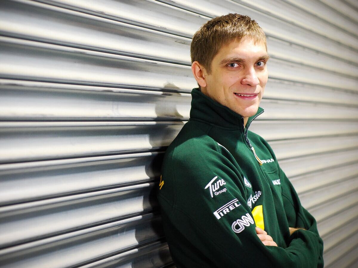    Виталий Петров© Фото : Caterham F1 Team