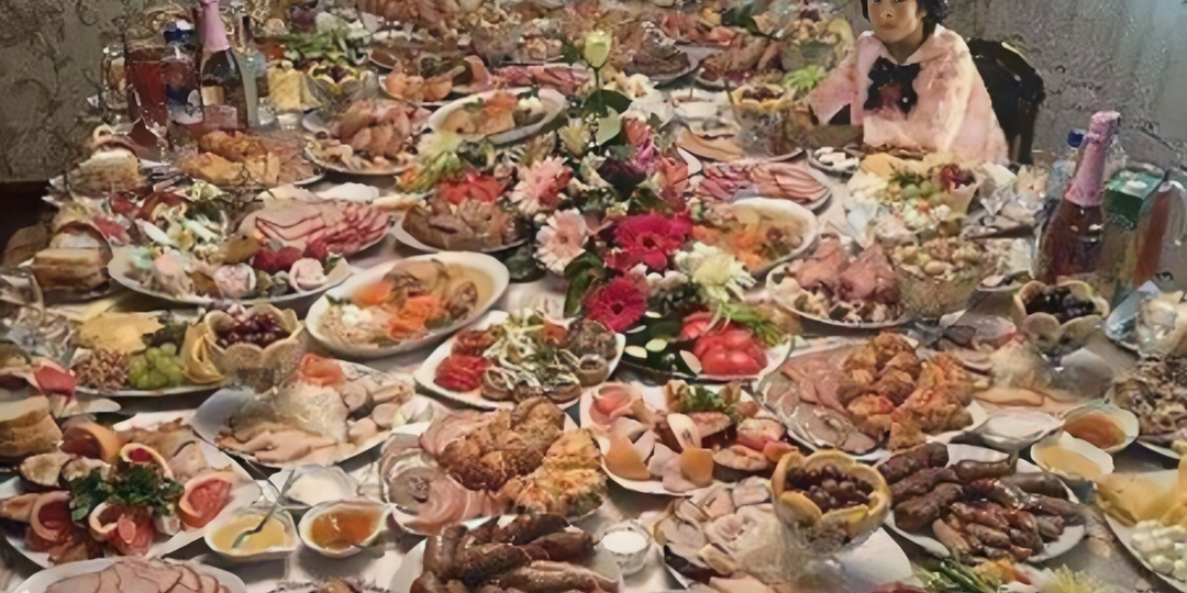 Традиции разных народов связанные с застольем!