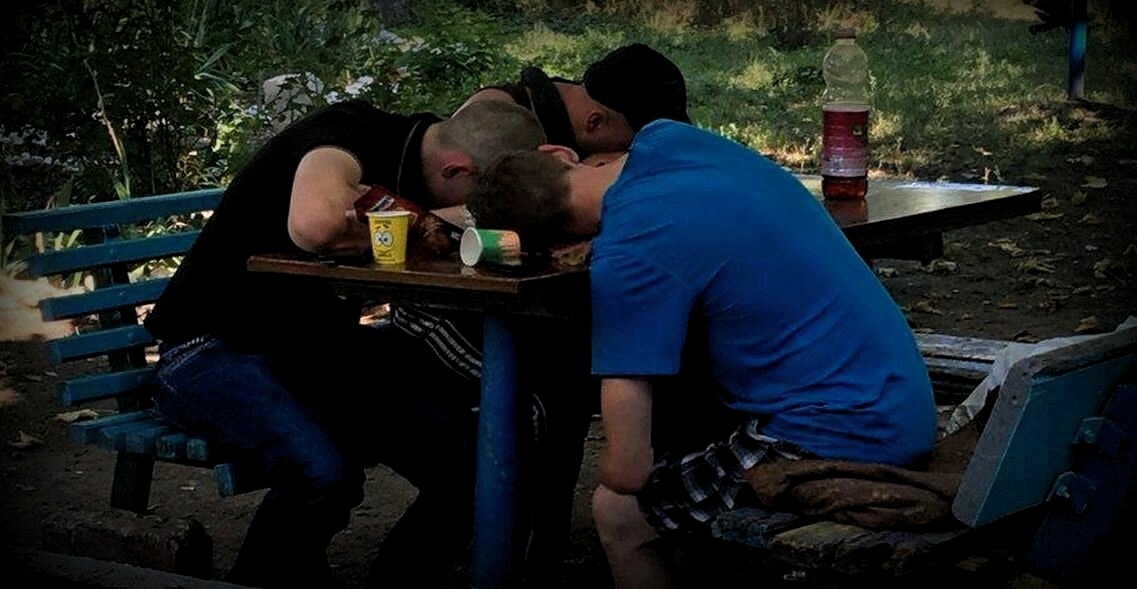 "За день мы устали очень...".  Фото из открытых источников.