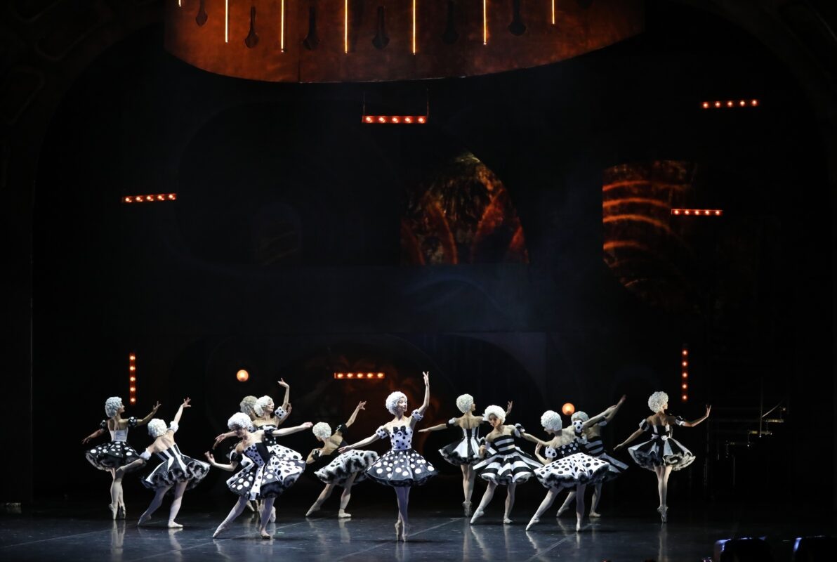    балет «Фея кукол» // фото: Марина Михайлова