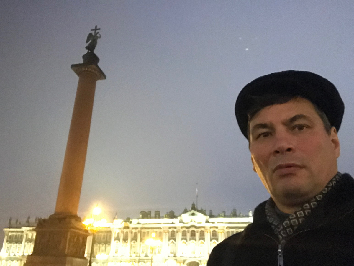 Автор в ноябре 2025г.