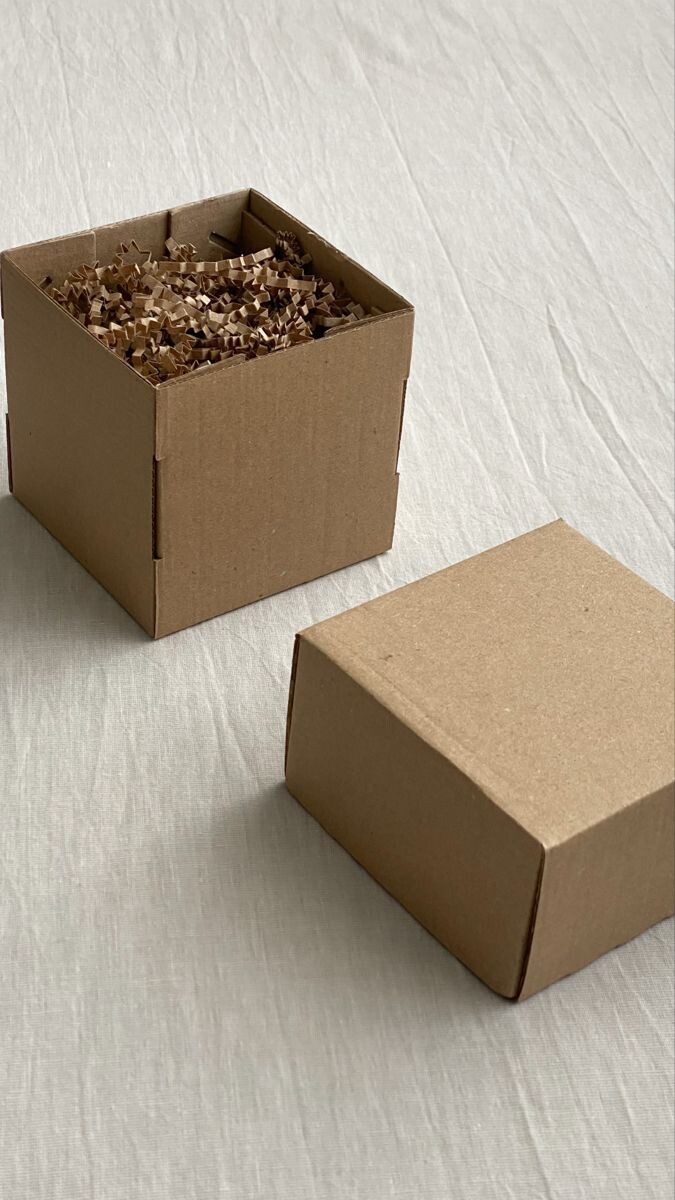 картонные коробки крышка дно (фото ru.pinterest.com)