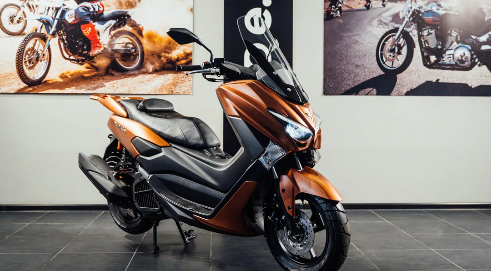 Скутеры для путешествий. 150 кубов.