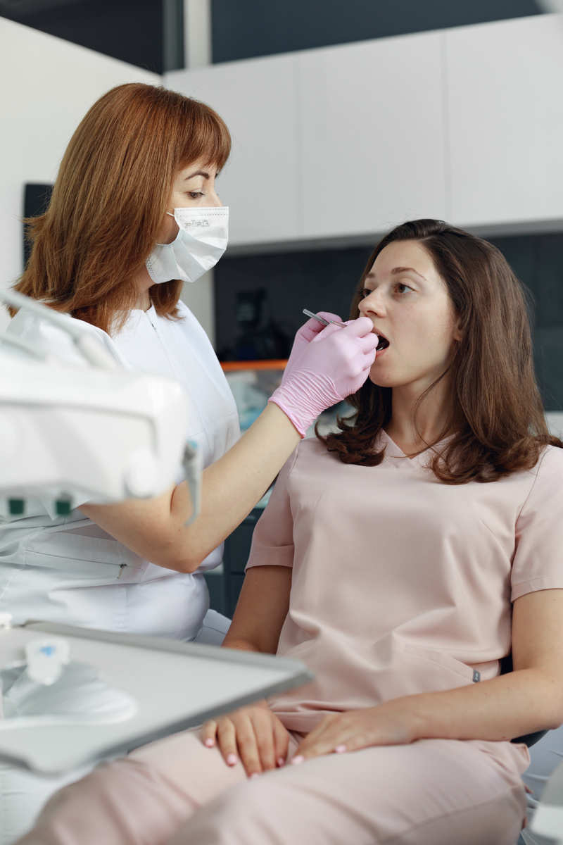 Фотография взята с сайта стоматологии Дмитрович Фэмили https://www.dmitrovich.ru/