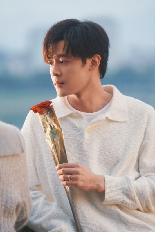 Актёр Фу Синьбо. Смотрите галерею...