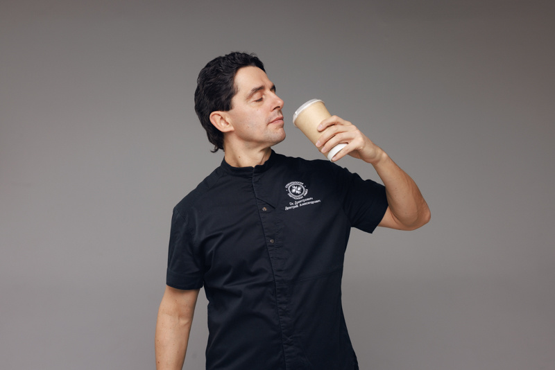 Фотография взята с сайта стоматологии Дмитрович Фэмили https://www.dmitrovich.ru/